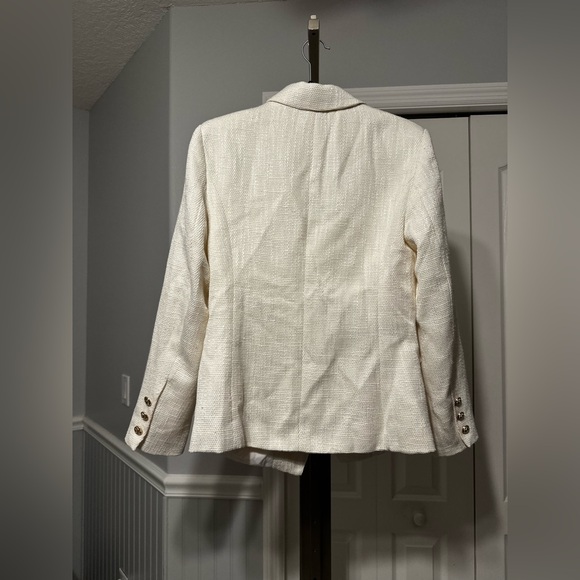 Tweed Cream Double-Breasted Blazer - Picture 5 of 6